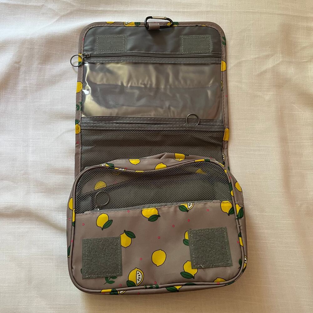 Hanging Toiletry Bag- Lemon Print